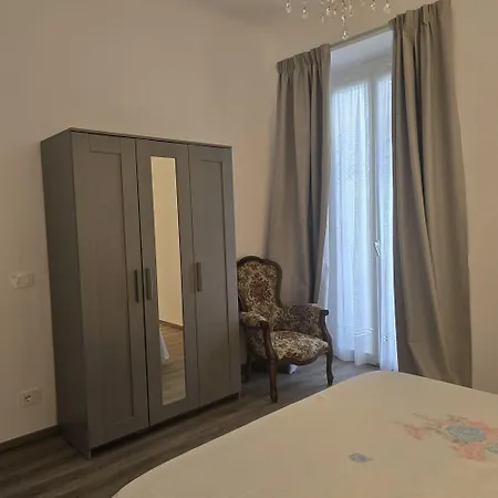 Apartment Casa Al Mare Zinola By Affitti Brevi *