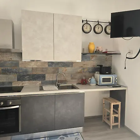 Affitti Brevi Liguria - Casa Zinola Apartment *